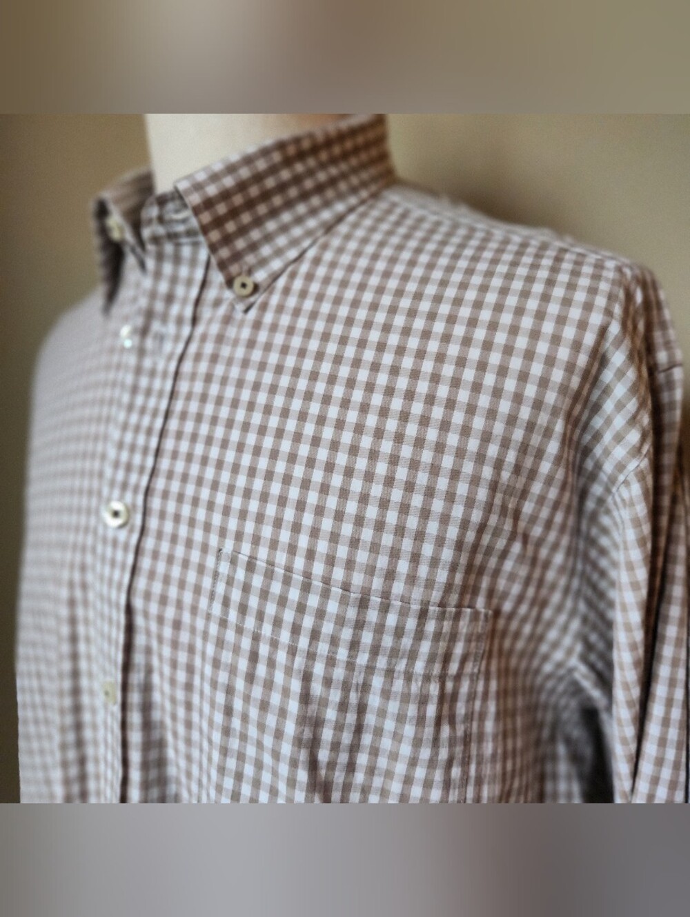 Gingham Button Down Shirt Men's Traditional Fit XL Tan White Classic Preppy Pup